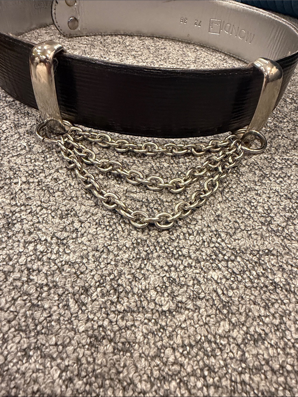 MONDI VINTAGE BLACK WAIST BELT WITH SILVER CHAIN ACCENT - Picture 7 of 10